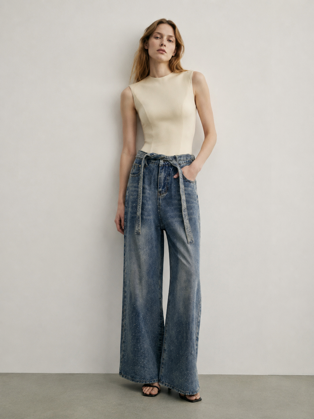 Women's Crystal Embellished Baggy High Waisted Denim Jeans ZY6035