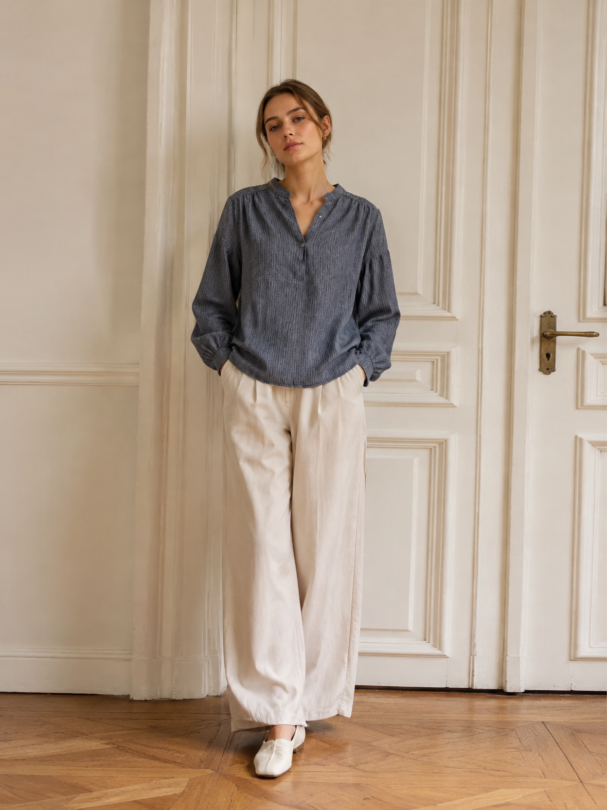 Textured Cotton Blouse – Casual V-Neck Balloon Sleeve Loose Fit Summer Top AN-121002