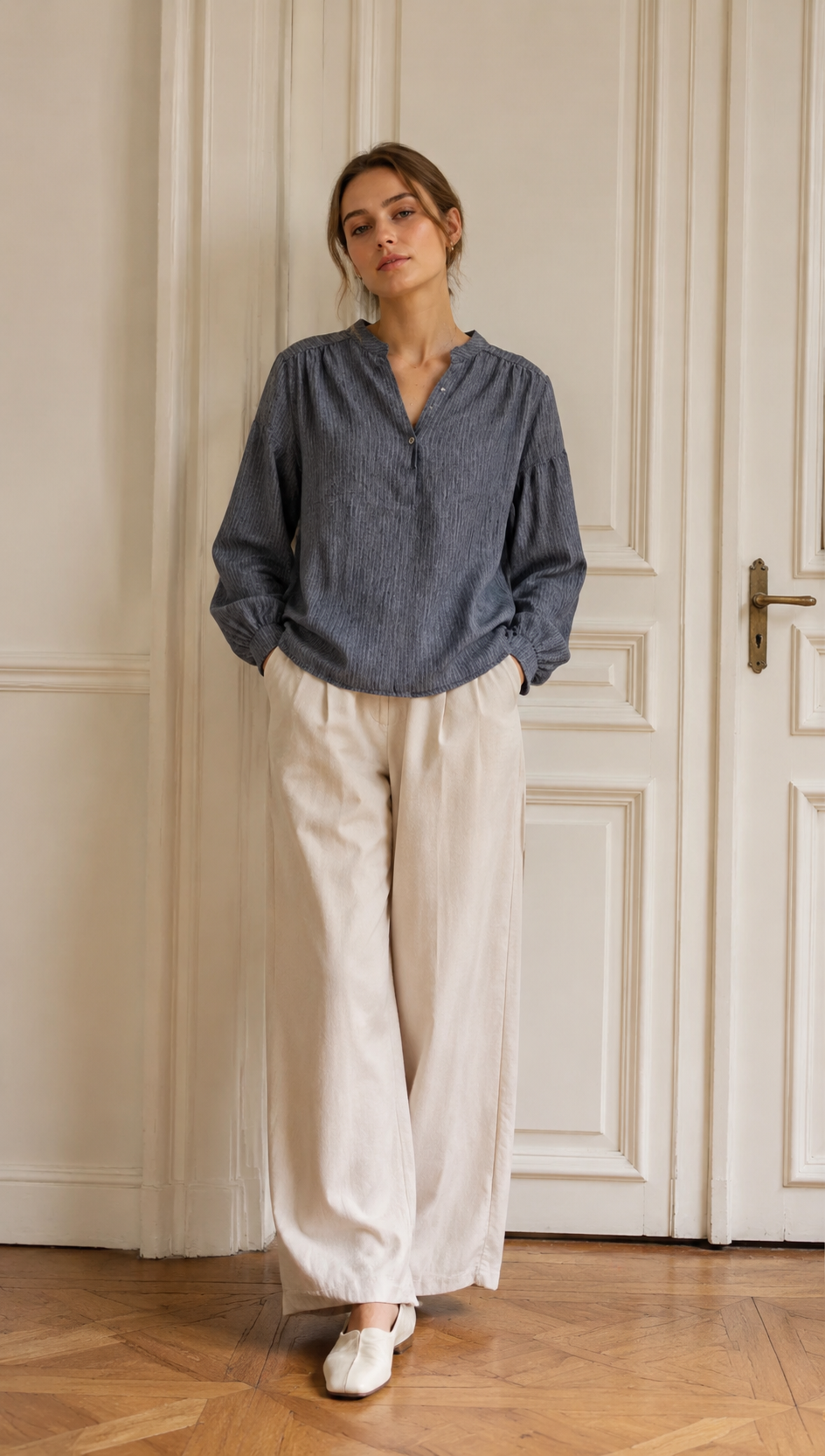 Textured Cotton Blouse – Casual V-Neck Balloon Sleeve Loose Fit Summer Top AN-121002