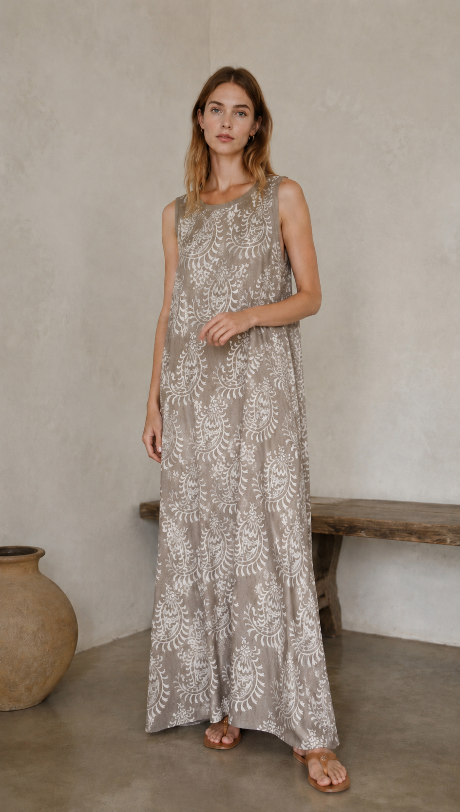 Women’s Sleeveless Paisley Resort Maxi Dress AN-620043
