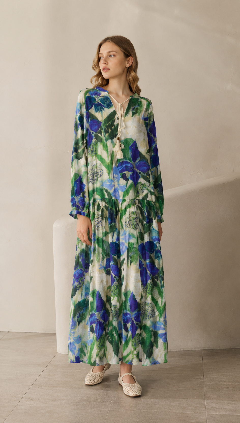 Boho Floral Maxi Dress – V-Neck Tassel Tie Loose Fit Long Sleeve Resort Dress AN-121008