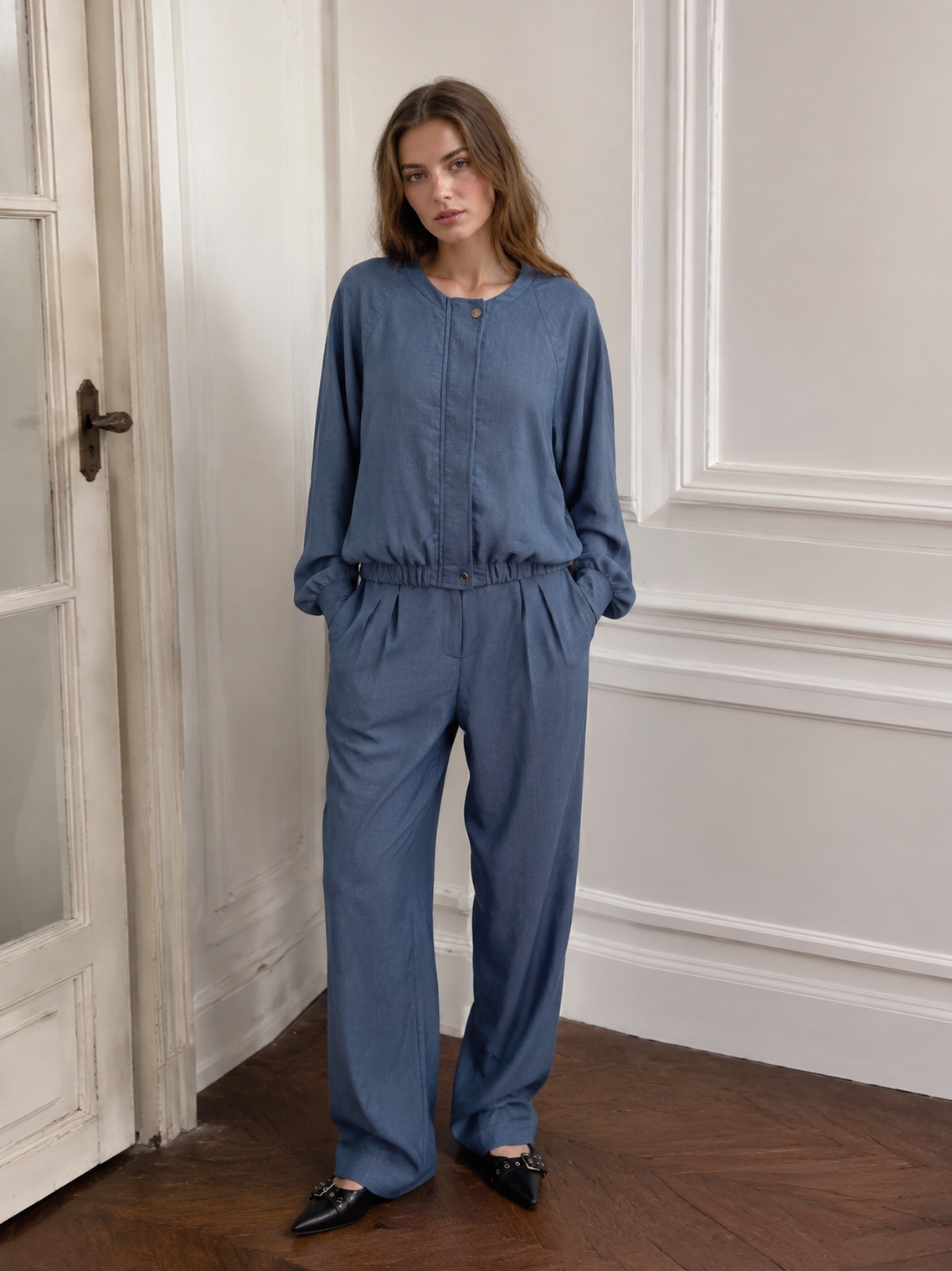 Minimalist Linen Cropped Bomber Jacket with Elastic Hem LA-710004