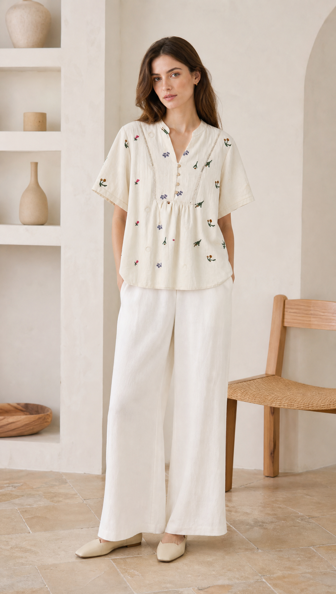 Minimalist Floral Embroidered Linen-Blend Top for Women AN-750003