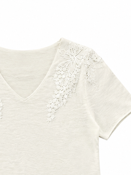 Chic Lace Floral Applique V‑Neck T‑Shirt C-42435