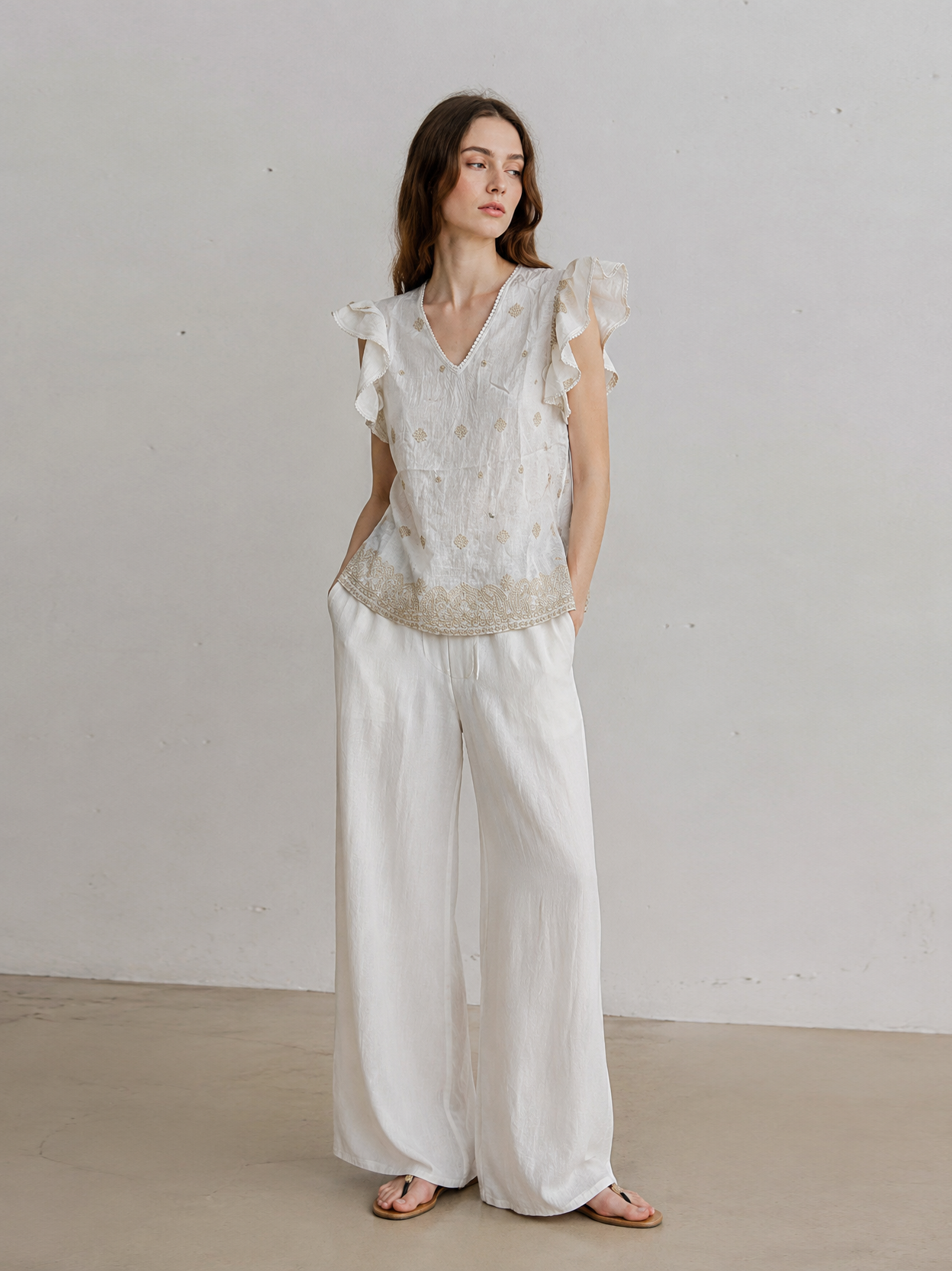 Linen-Blend Embroidered Blouse with Ruffled Sleeves AN-710001