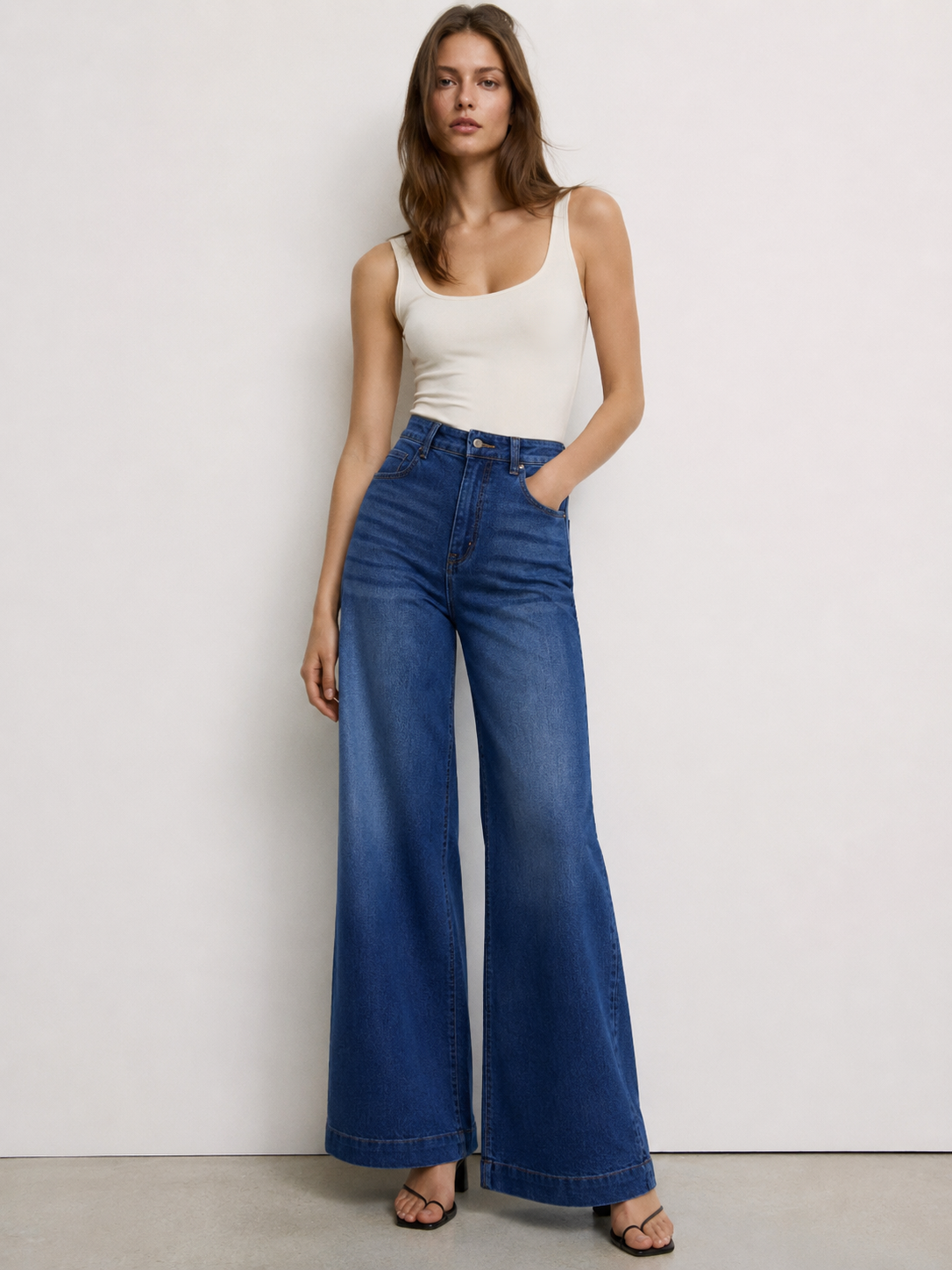Women's Mid Wash High Waist Flare Leg Denim Pants ZY6038