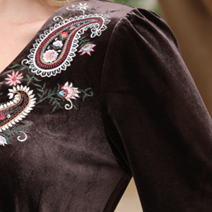 Women’s Fall Velvet Embroidered Midi Dress – Long Sleeve Western Boho Style D-33713