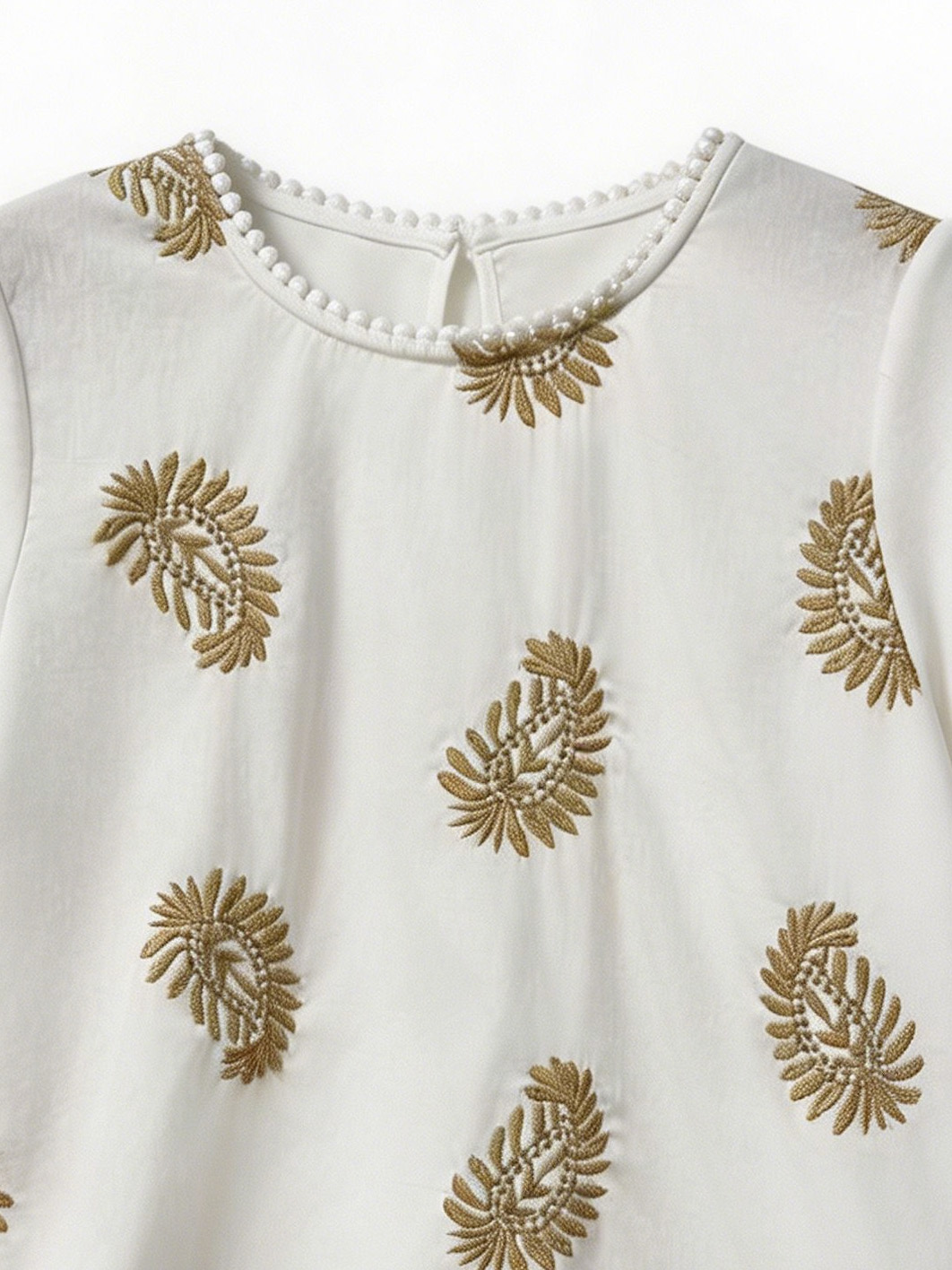 Women’s Boho Leaf Embroidered Pom Pom Short Sleeve Top D-42420