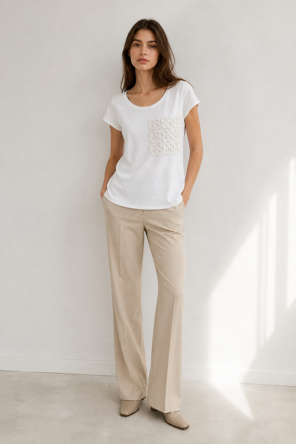 White Round‑Neck Short‑Sleeve T‑Shirt With Square Crochet‑Lace Chest Patch M-42645