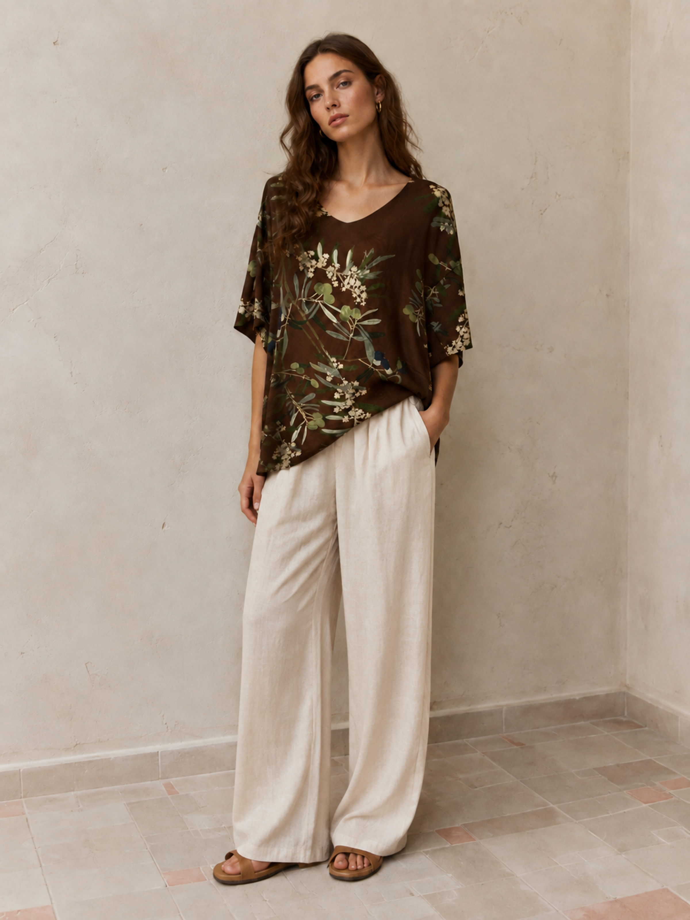 Relaxed‑Fit V‑Neck Batwing‑Sleeve Botanical Print Irregular Hem Summer Tunic W-43514