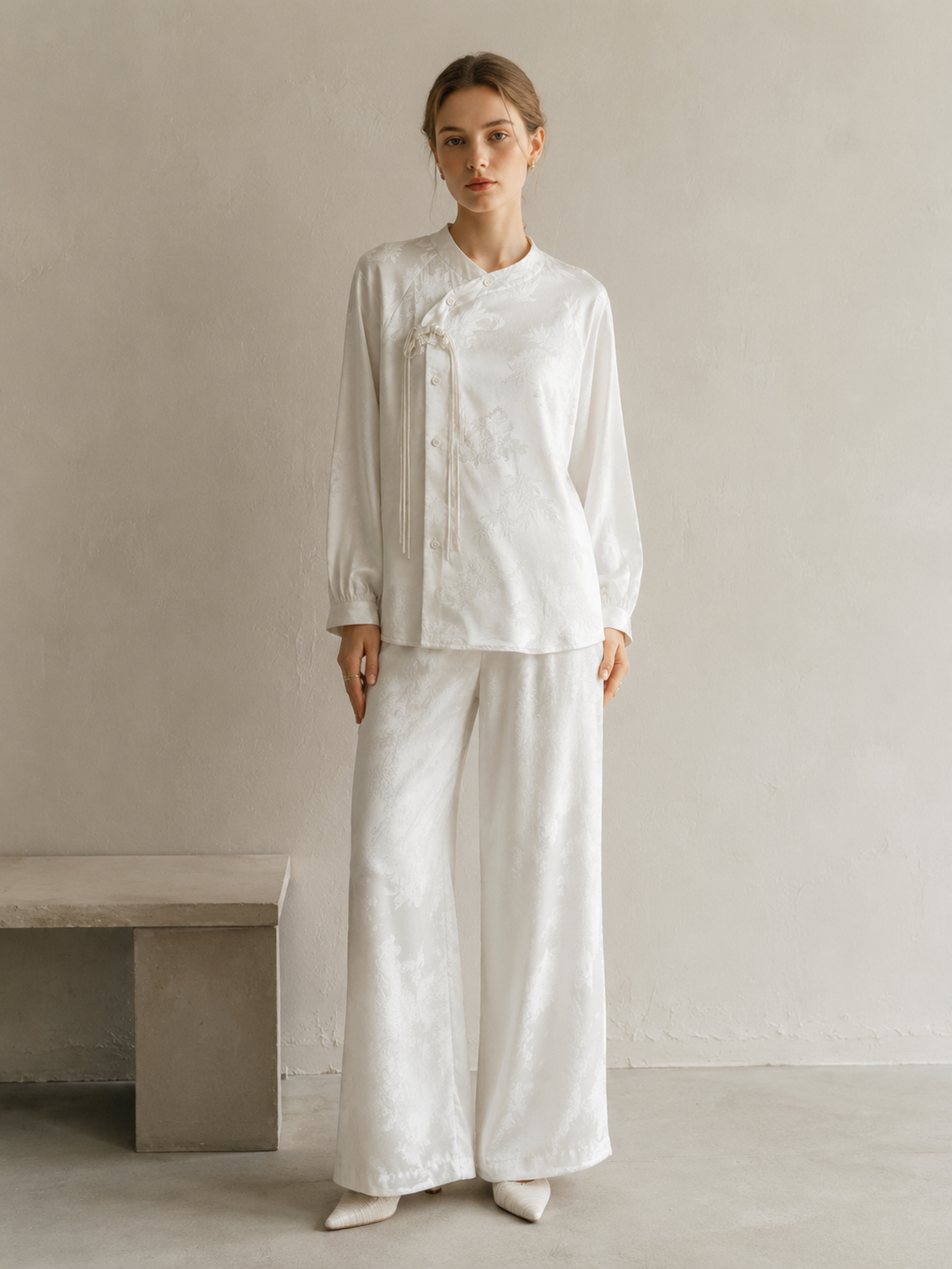 Elegant White Satin Frog‑Button Tunic Shirt, New Chinese‑Style Round‑Neck Long‑Sleeve Loose‑Fit Jacquard Dressy Blouse W-38227