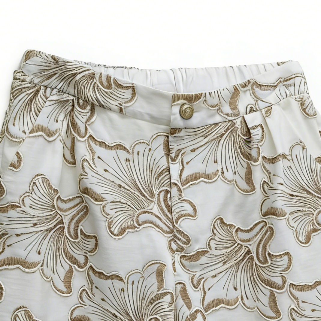 Chic White Embroidered Outfit - V-Neck Waistcoat & High Waist Shorts  A41639+K-41678A