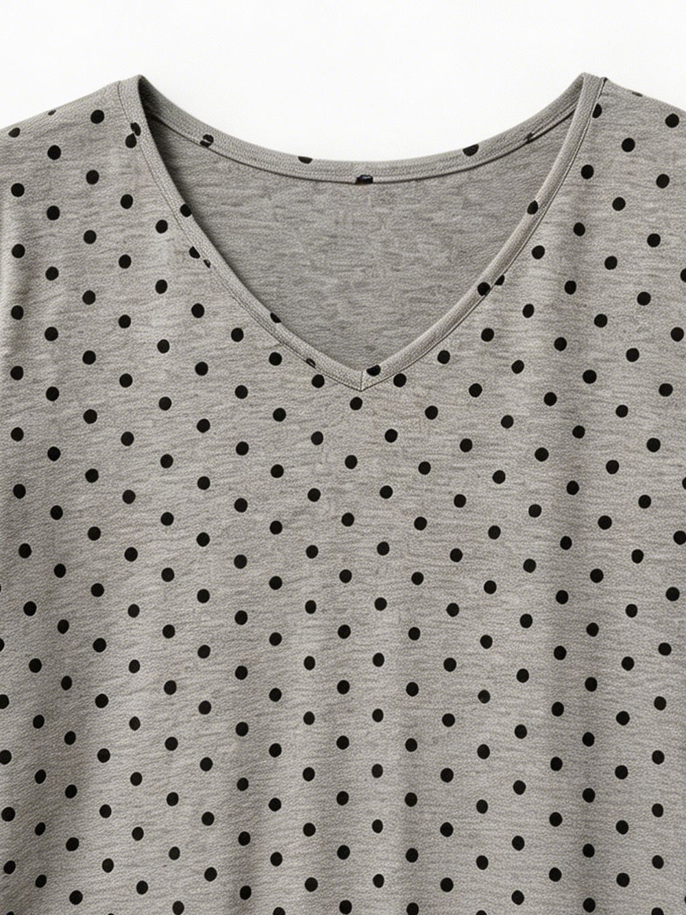 Casual Polka Dot V-Neck Short Sleeve T-shirt – Soft Everyday Loose Fit C-42408