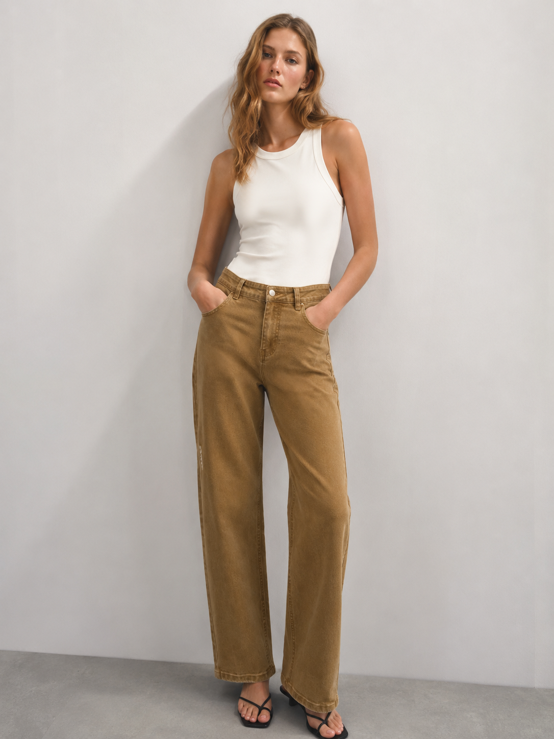 Distressed Tan Straight Leg Jeans High Waist Relaxed Fit Denim for Women YZ5012