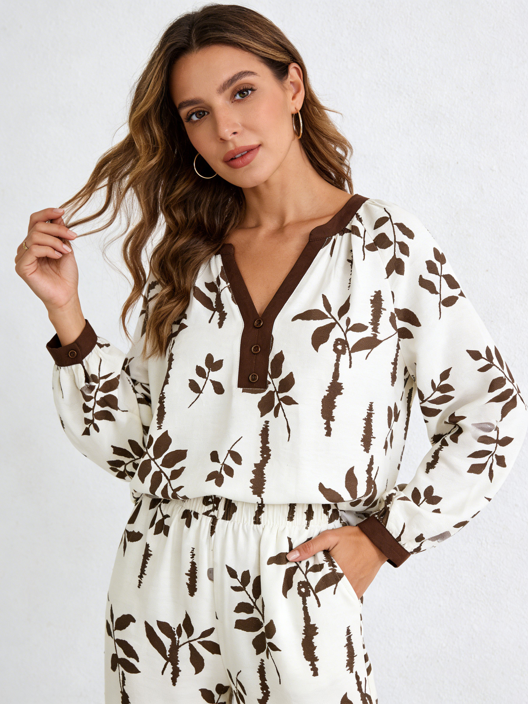 hic Earthy Botanical Print Long Sleeve Blouse with Contrast V-Neck A-42170