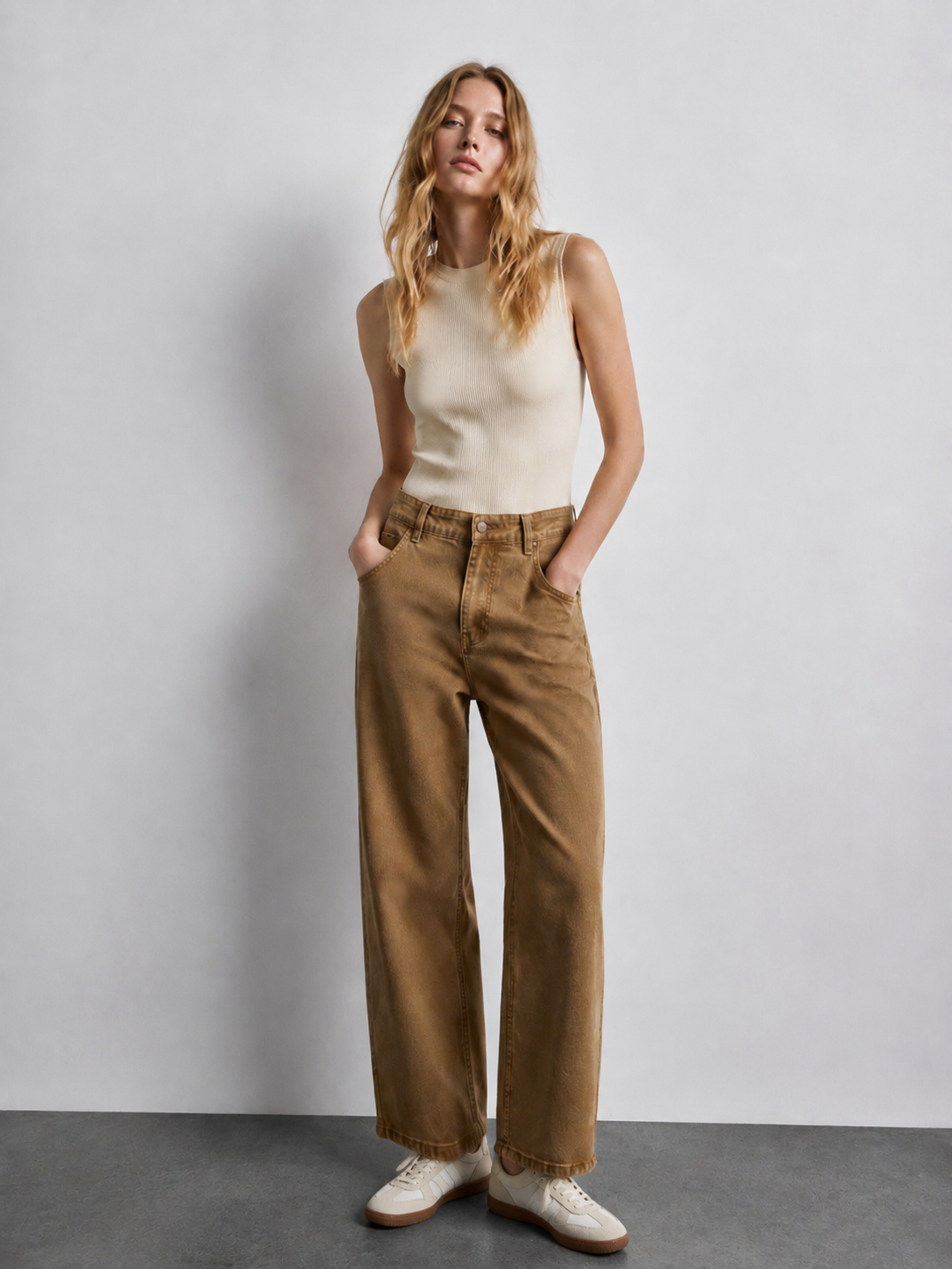 Distressed Tan Straight Leg Jeans High Waist Relaxed Fit Denim for Women YZ5012