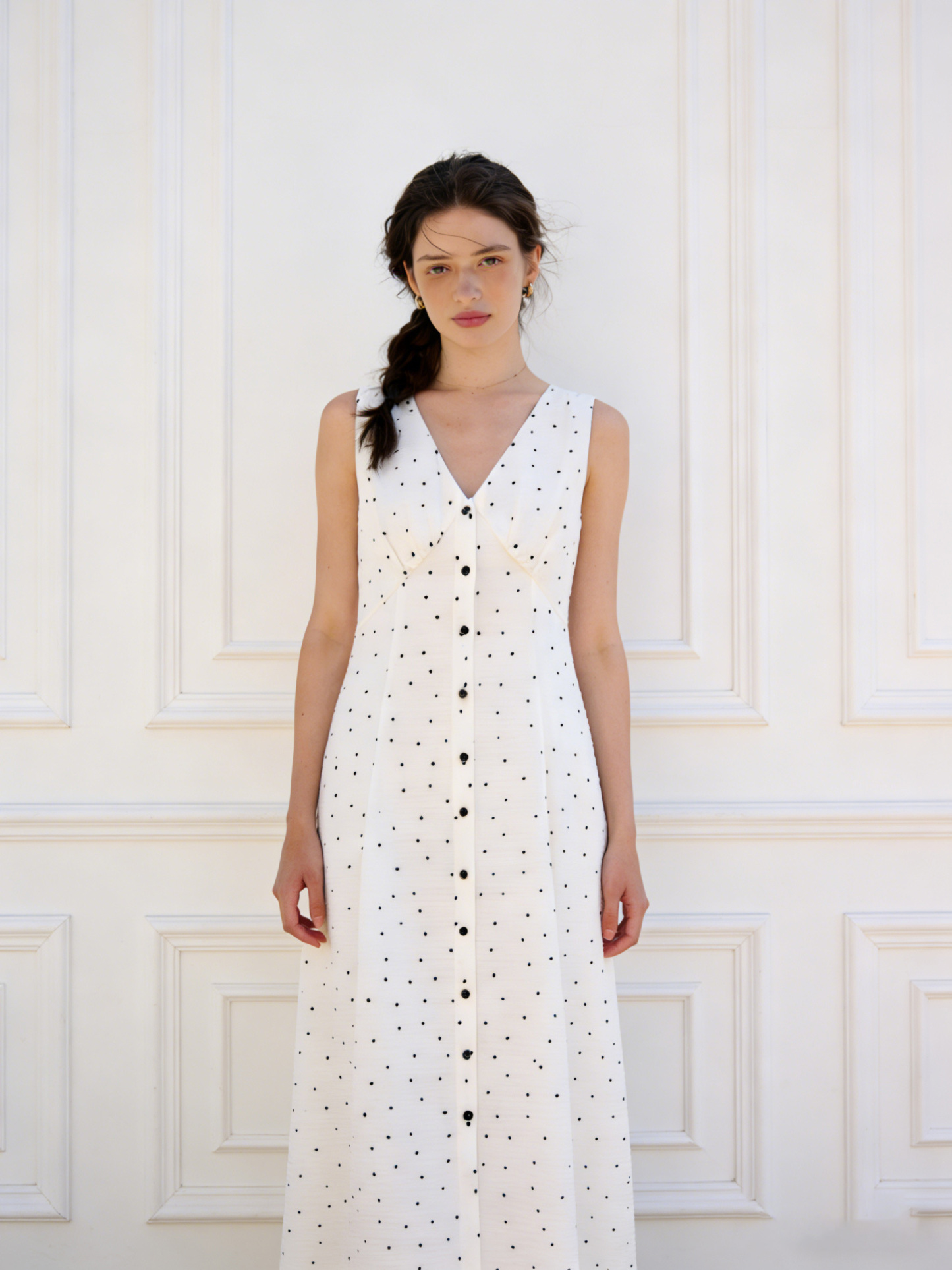 White Polka Dot V-Neck Sleeveless Maxi Dress - French Style Vacation Dress W-40573