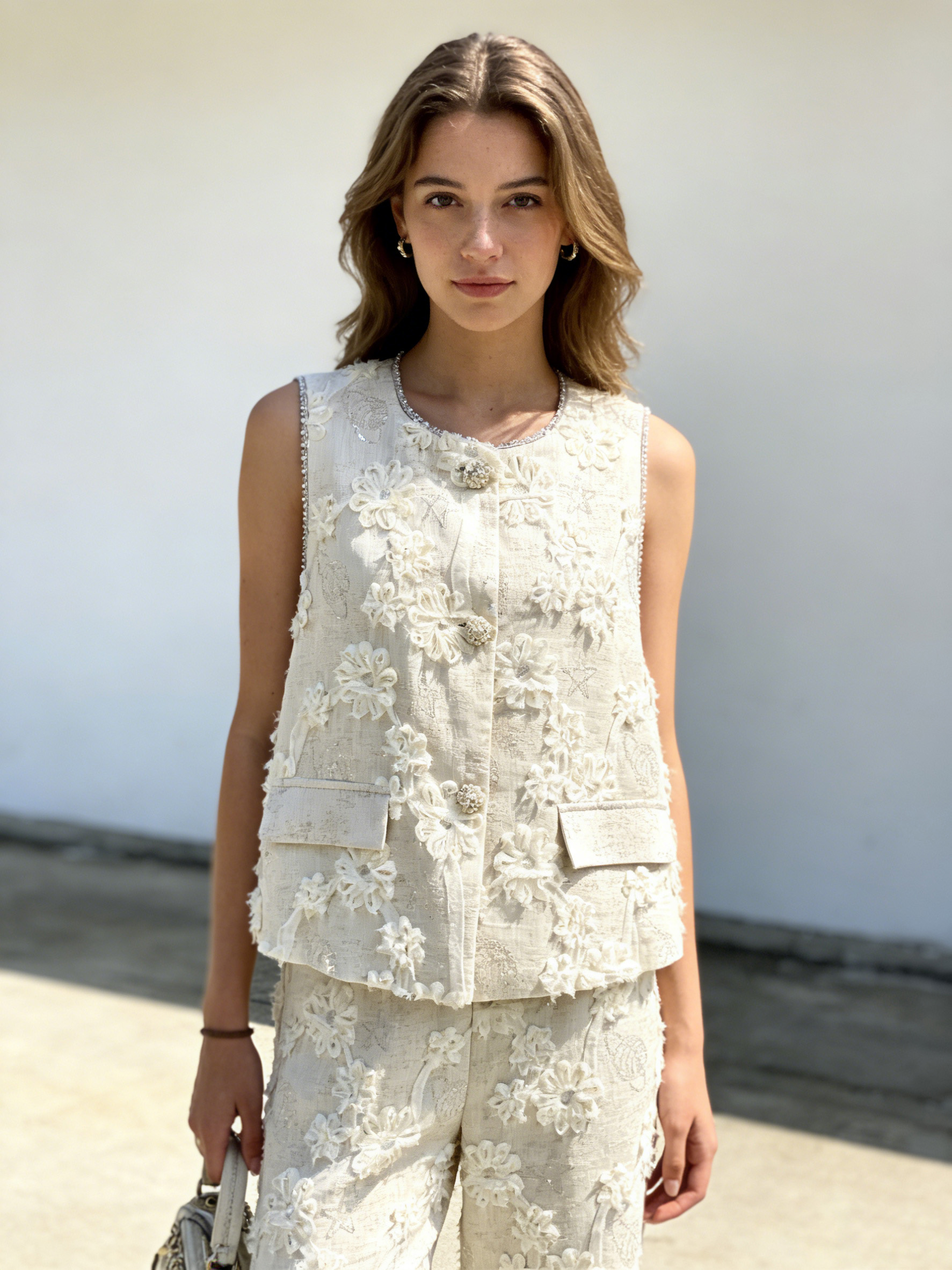 Women's High-end Beige Vest - Exquisite 3D Flower Applique and Crystal Beaded Trim 21779