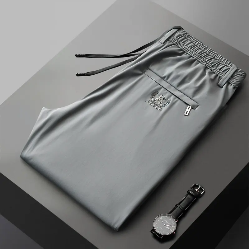 【40-115 kg】🔥【Acquista 1 e ricevi 1 gratis】 Pantaloni elasticizzati in seta ghiacciata, nuovi per la primavera e l'estate 2025