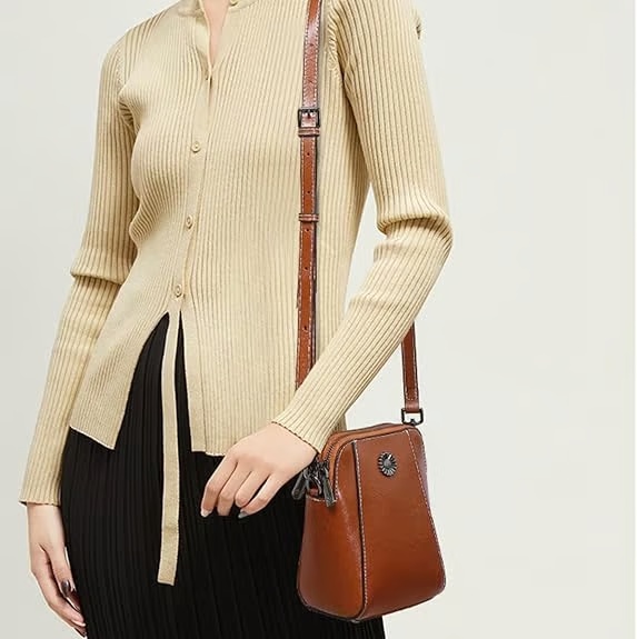 ❄️Promozione a tempo limitato - 49% DI SCONTO - 👜Borsa a tracolla versatile retrò in morbida pelle