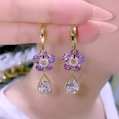 💥Super promozione ora!!!!!!🔥Orecchini di cristallo con fiori alla moda