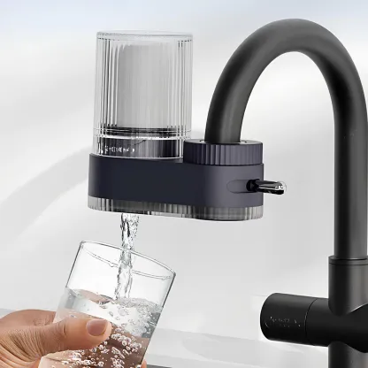 Purificatore d'acqua a rubinetto