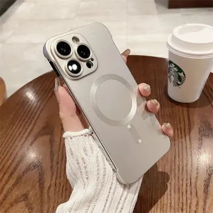 【🔥Acquista uno e ricevine uno gratis】Custodia magnetica per telefono ultrasottile opaca senza cornice