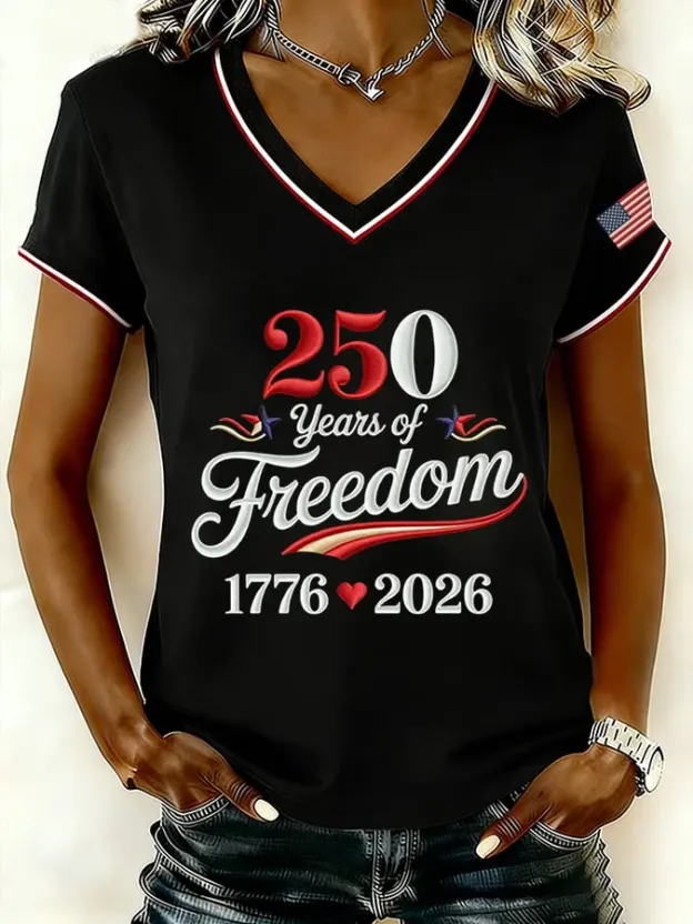 Women's Vintage America 250th Anniversary Print T-Shirt