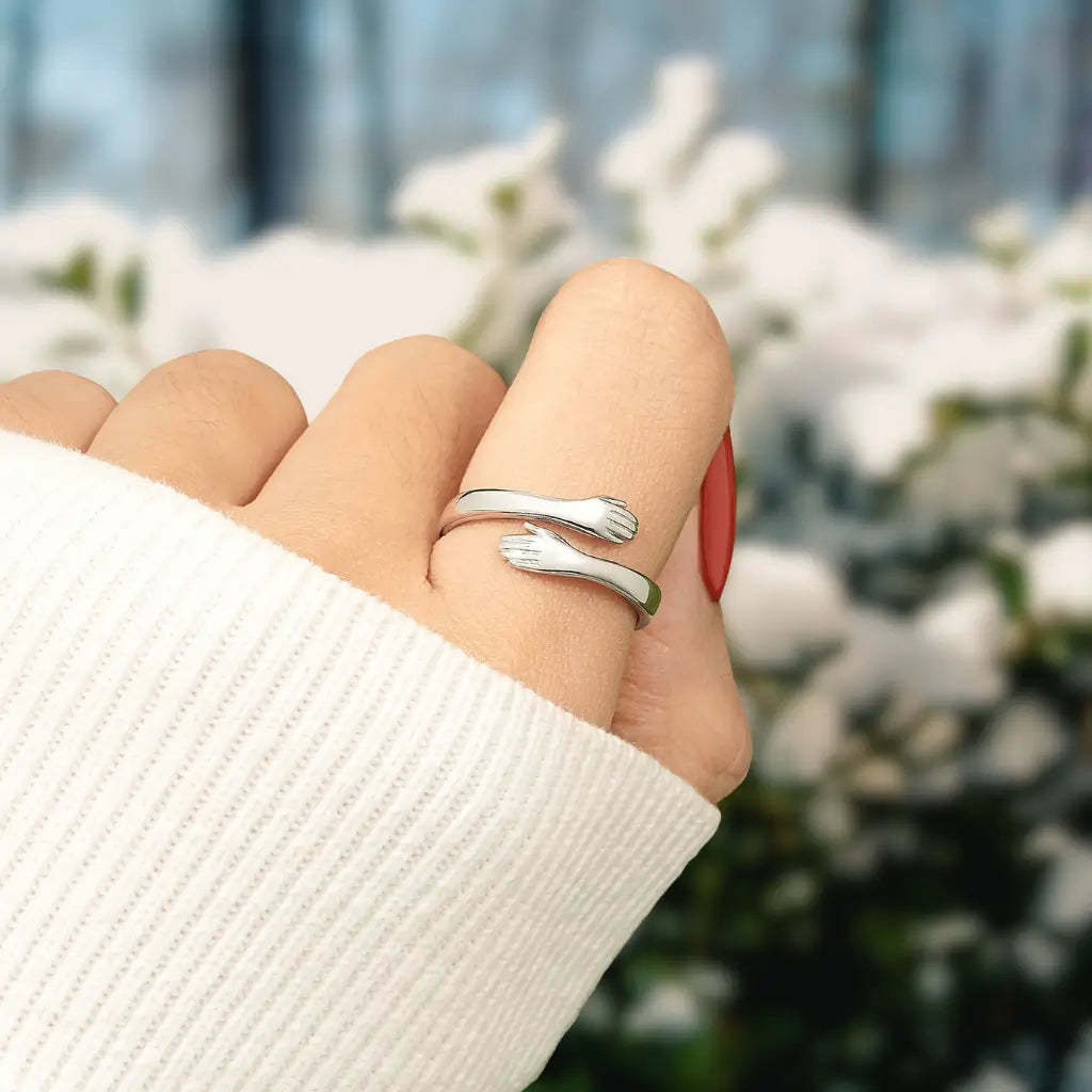 Hug Ring - To My Daughter