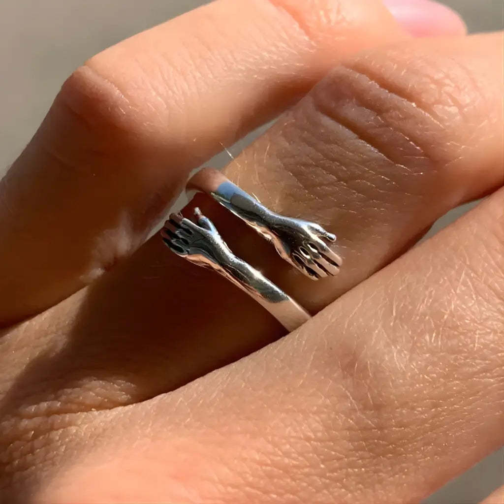 Hug Ring - To My Daughter