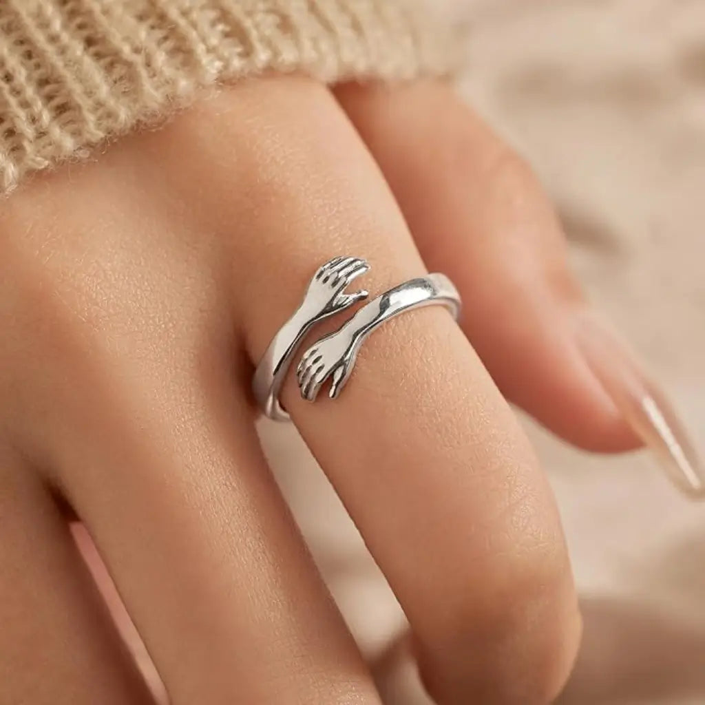 Hug Ring - To My Daughter