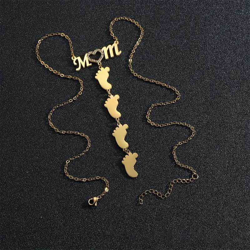 Custom Engraved Name Necklace Personalized Love Mom Heart Baby Feet Charm For Mother's Day-larkway tradelink