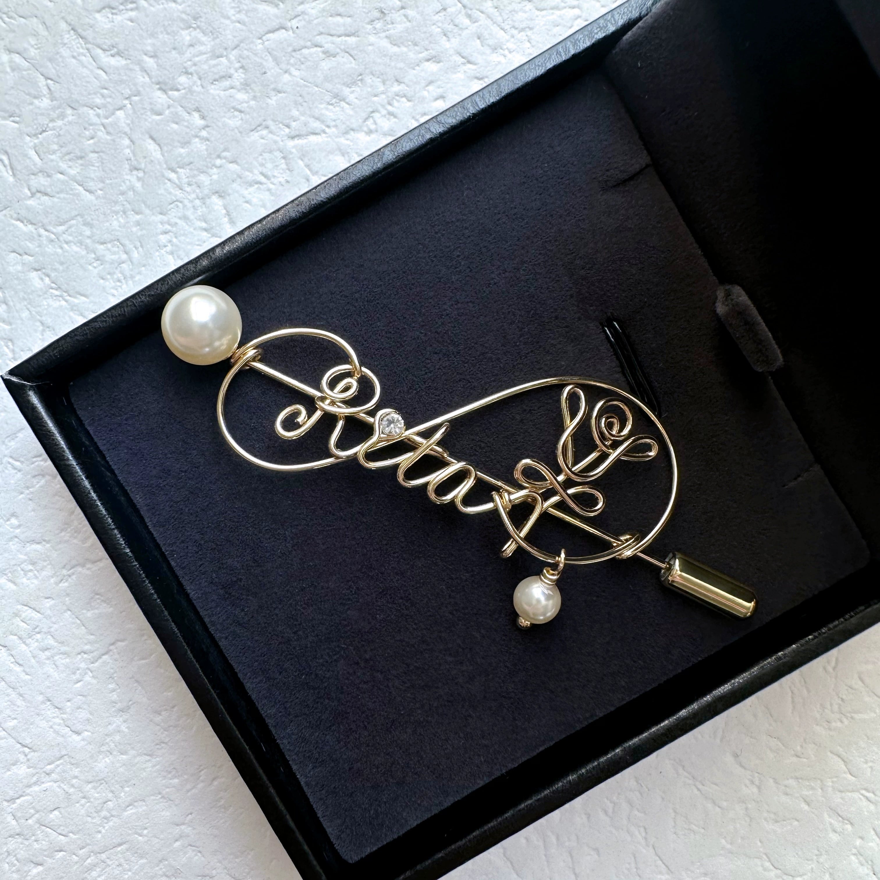 Custom gold clad Pearl Pin Personalized Letter Name Stylized Design Gift 6.6cm Length-larkway tradelink