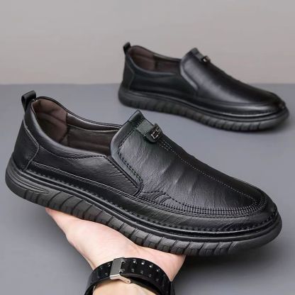 Slip-on casual leather shoes