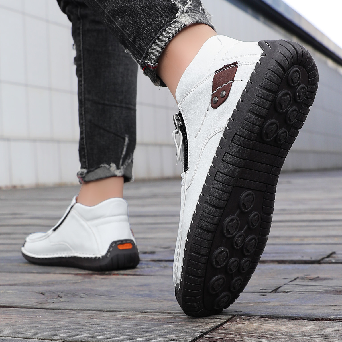 👞 The Best Walking Shoes For Men To Wear All Day