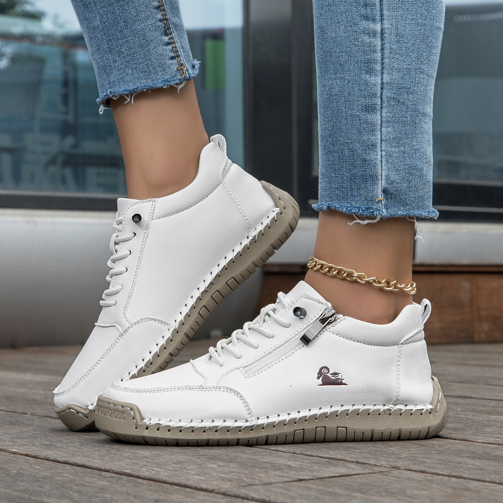 The Best Walking Shoes For Women To Wear All Day