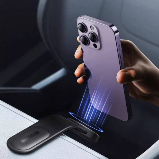 Strong magnetic mobile phone folding holder