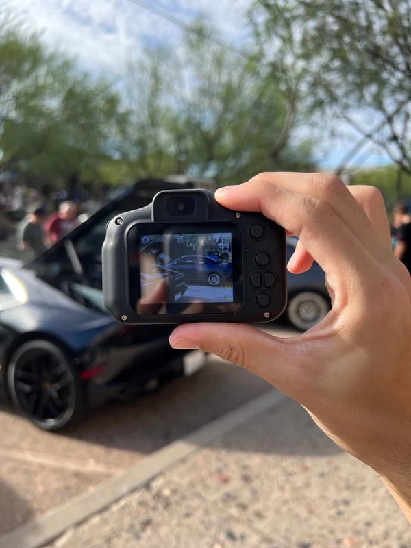 Mini digital camera