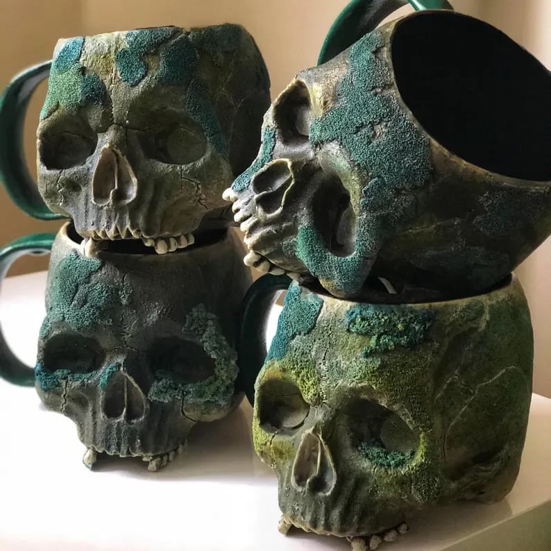 🔥💀Mossy Skull Mug