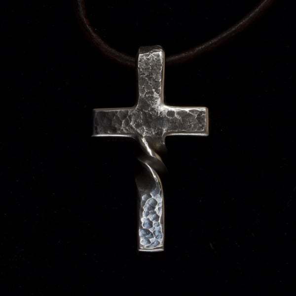 🎁2024 New Year Hot Sale🎁🔥BIG SALE - 49% OFF🔥 Handmade - Cross Necklace