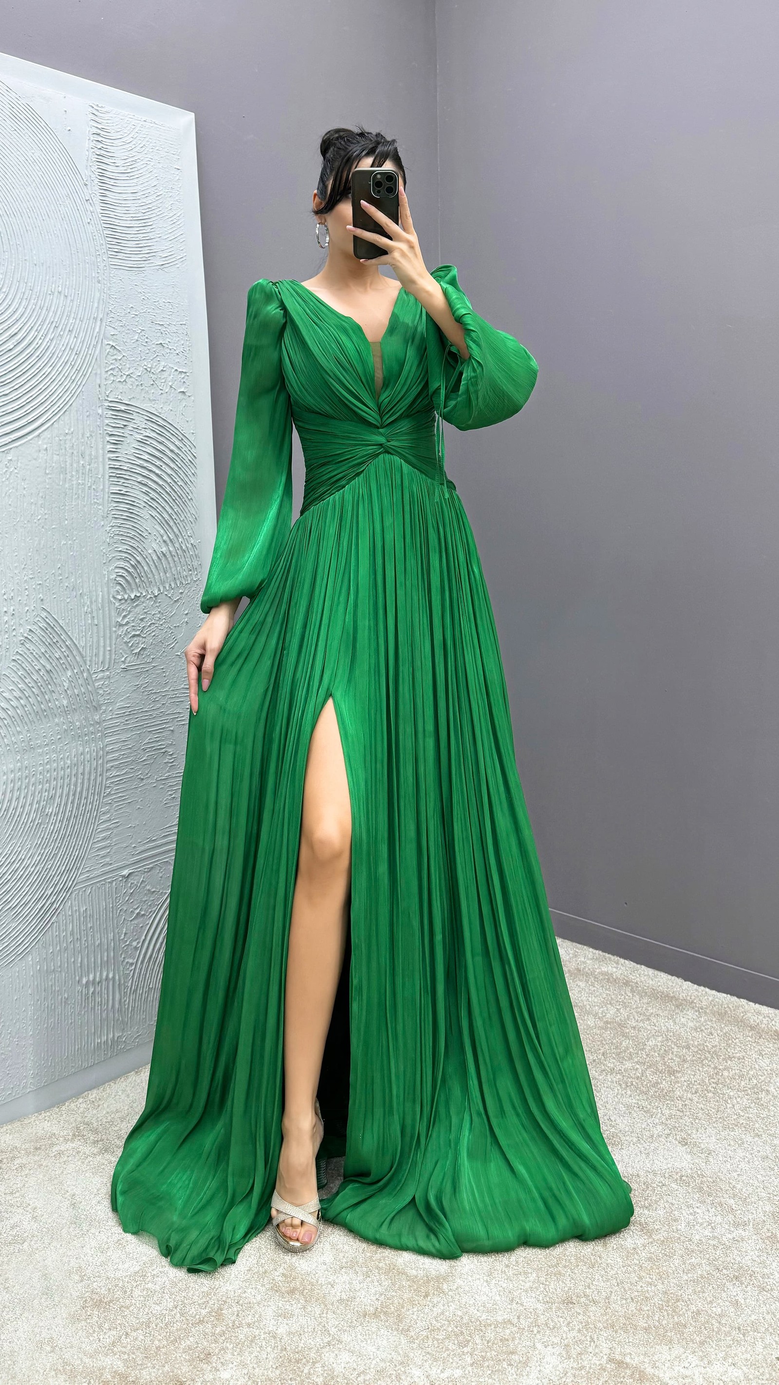 BEIGE BALLOON SLEEVE DRAPED DESIGN DRESS