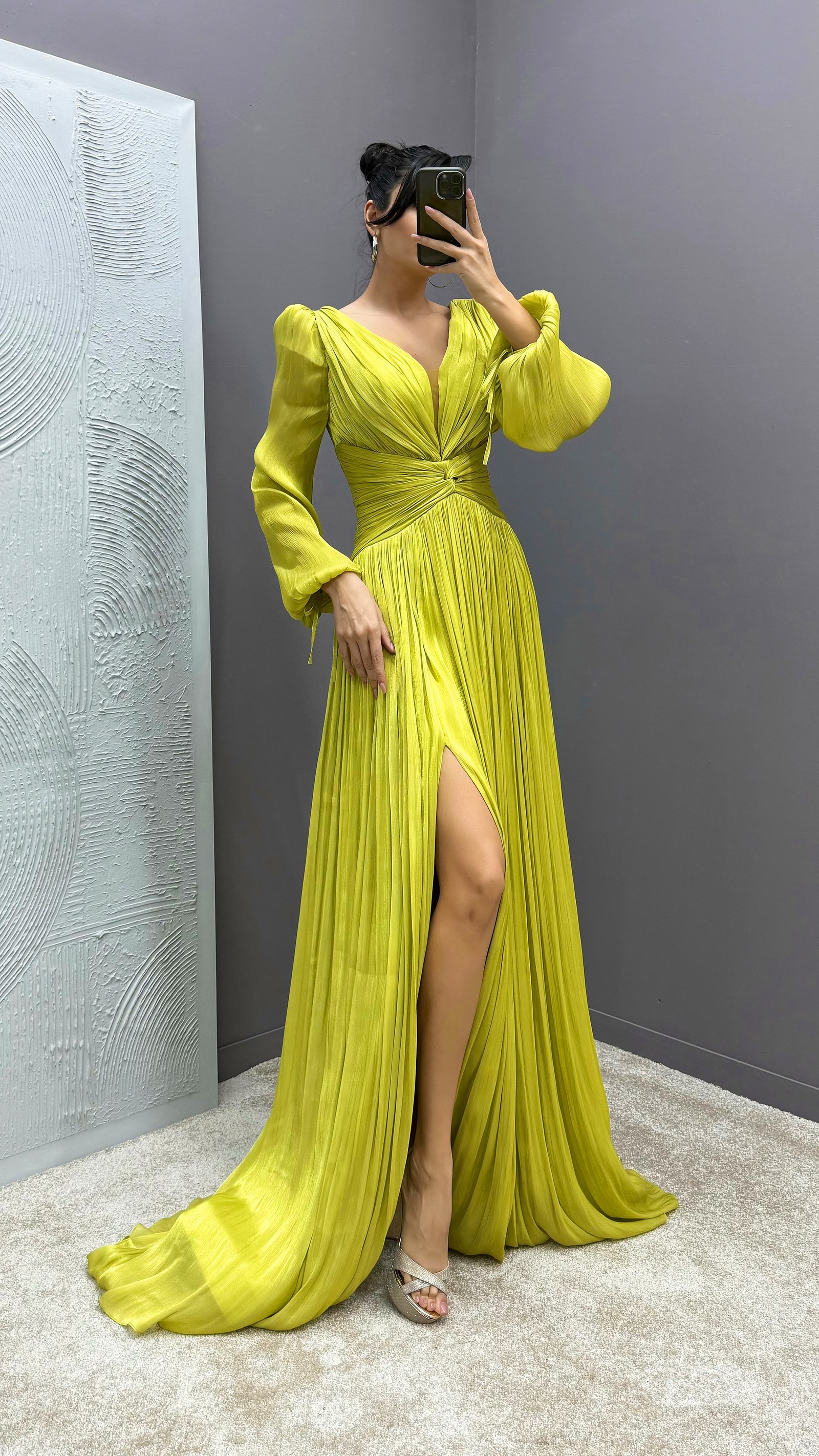 BEIGE BALLOON SLEEVE DRAPED DESIGN DRESS