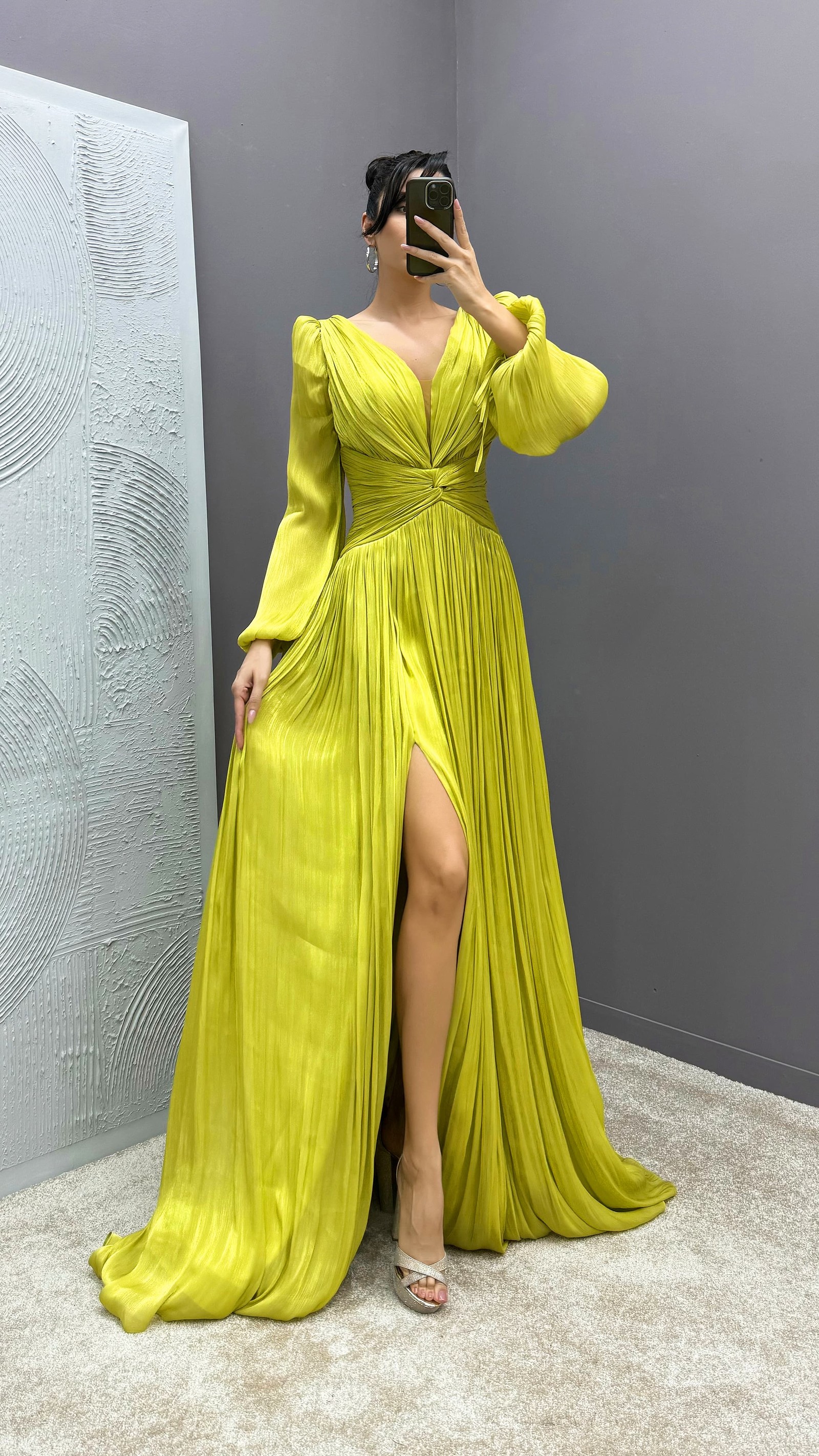 BEIGE BALLOON SLEEVE DRAPED DESIGN DRESS