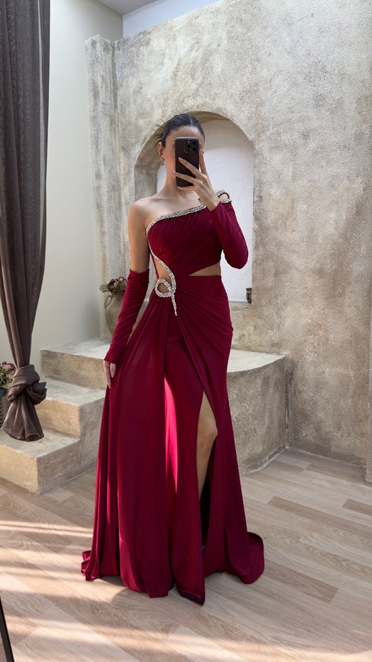 STRAPLESS WAIST DETAIL STONE EMBROIDERED DESIGN SATIN EVENING DRESS