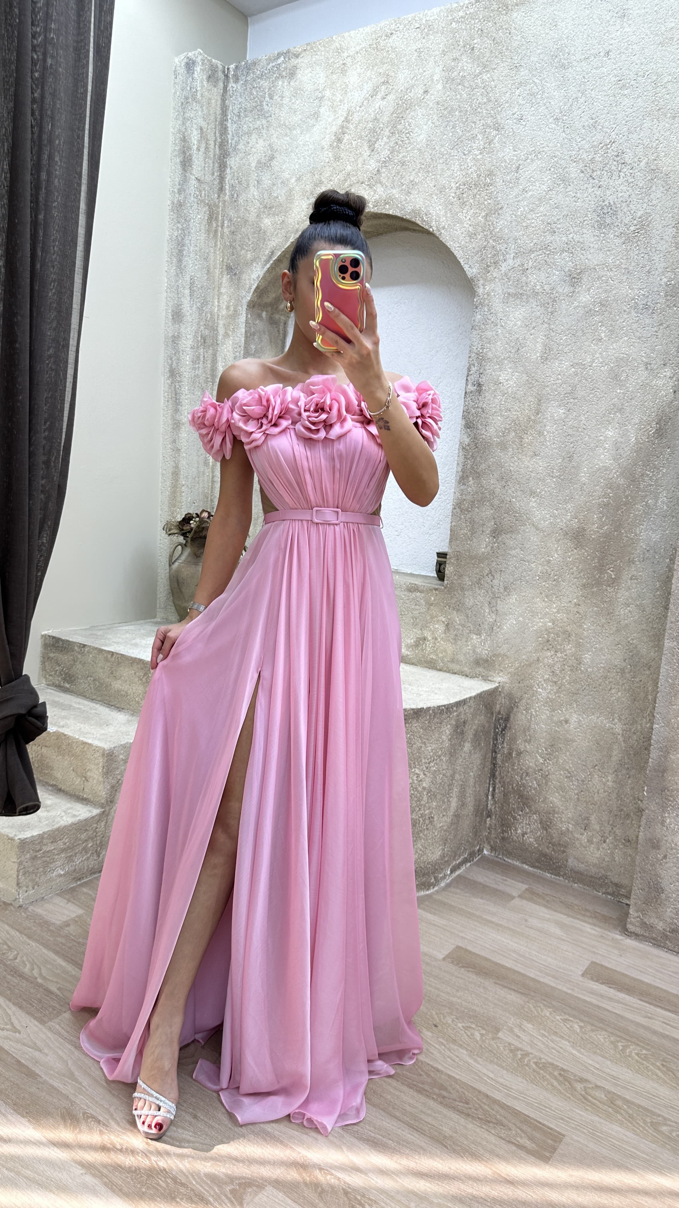 STRAPLESS CHEST ROSE WAIST DETAIL DESIGN EVENING DRESS