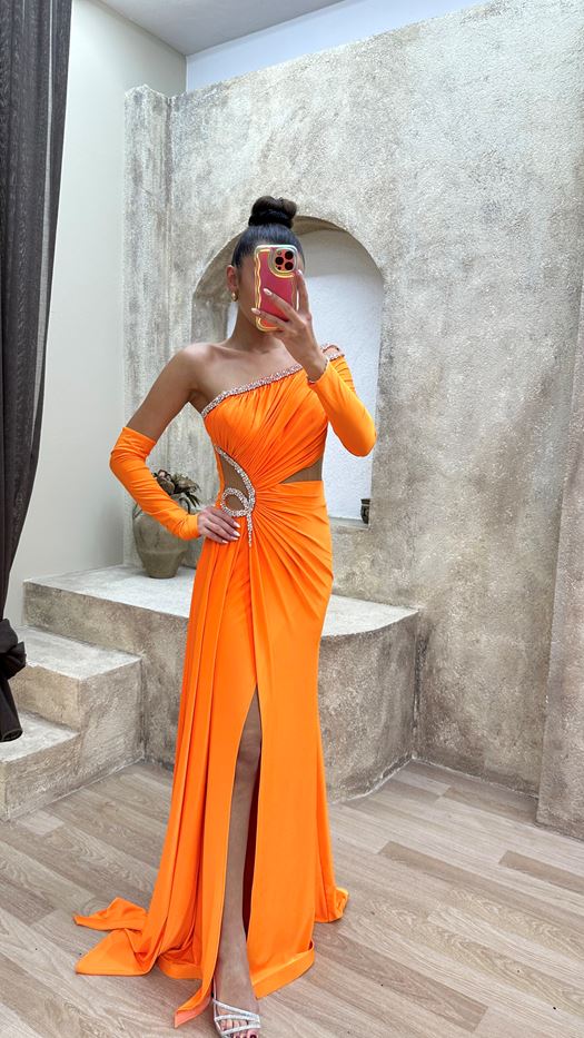 STRAPLESS WAIST DETAIL STONE EMBROIDERED DESIGN SATIN EVENING DRESS