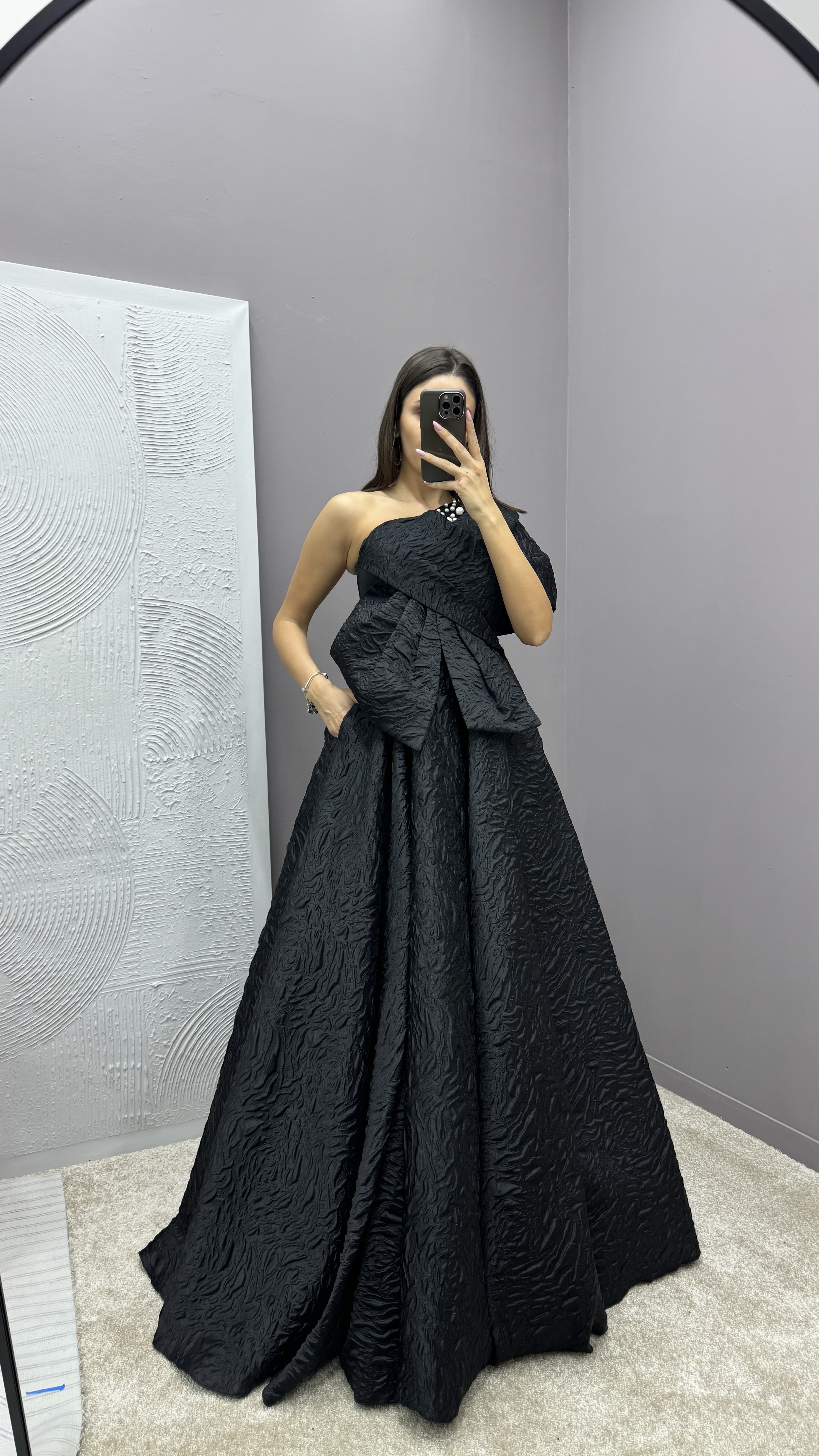 ONE SHOULDER BOW DETAIL JACQUARD DESIGN EVENING DRESS