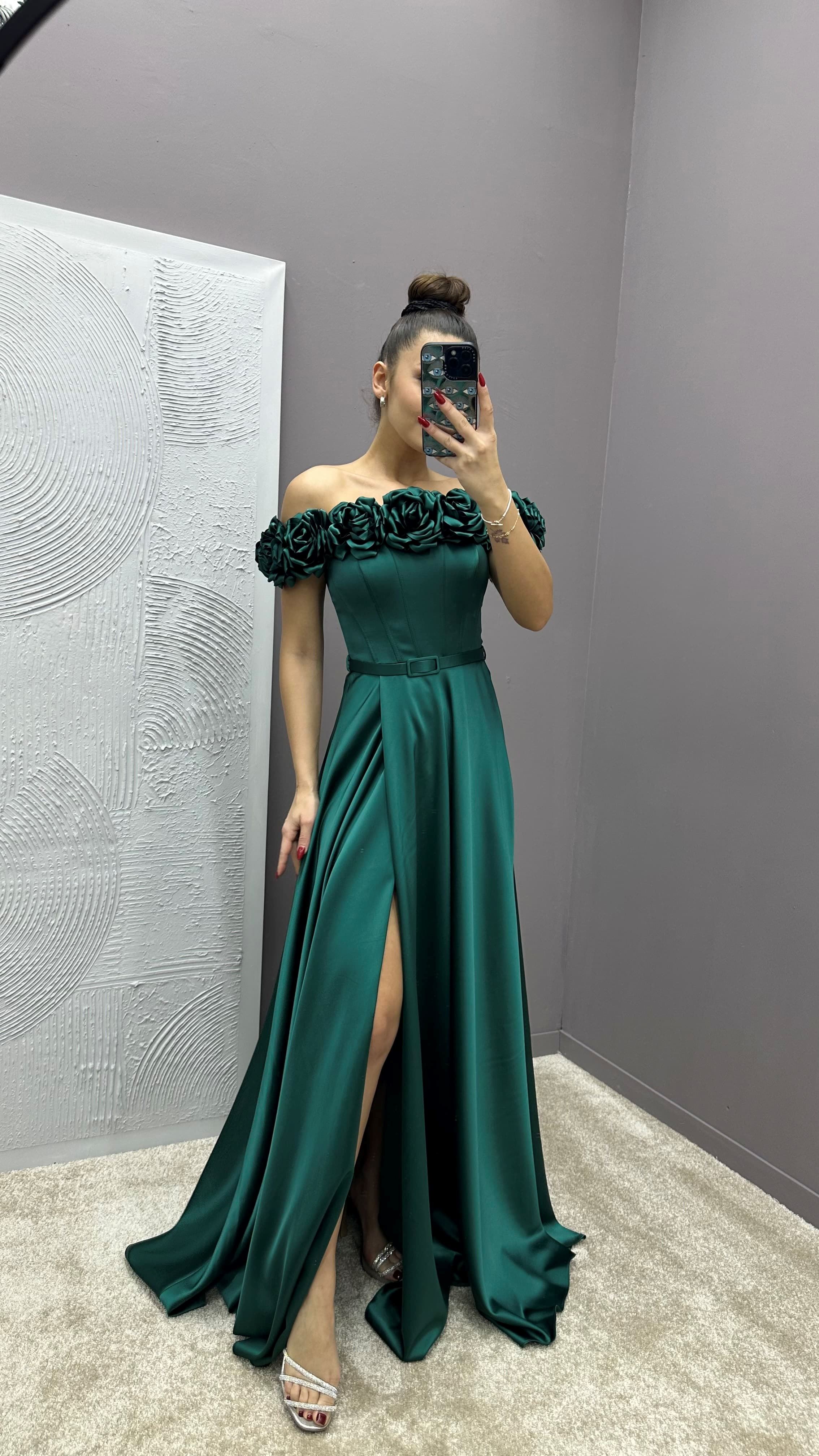 CHEST ROSE DETAIL DESIGN SATIN EVENING DRESS