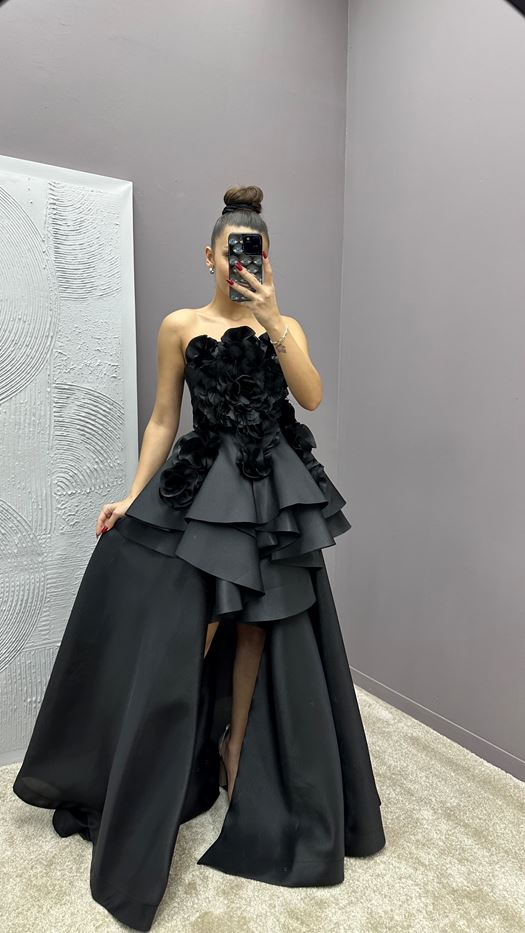 STRAPLESS FEATHER DETAIL ROSE DESIGN EVENING DRESS