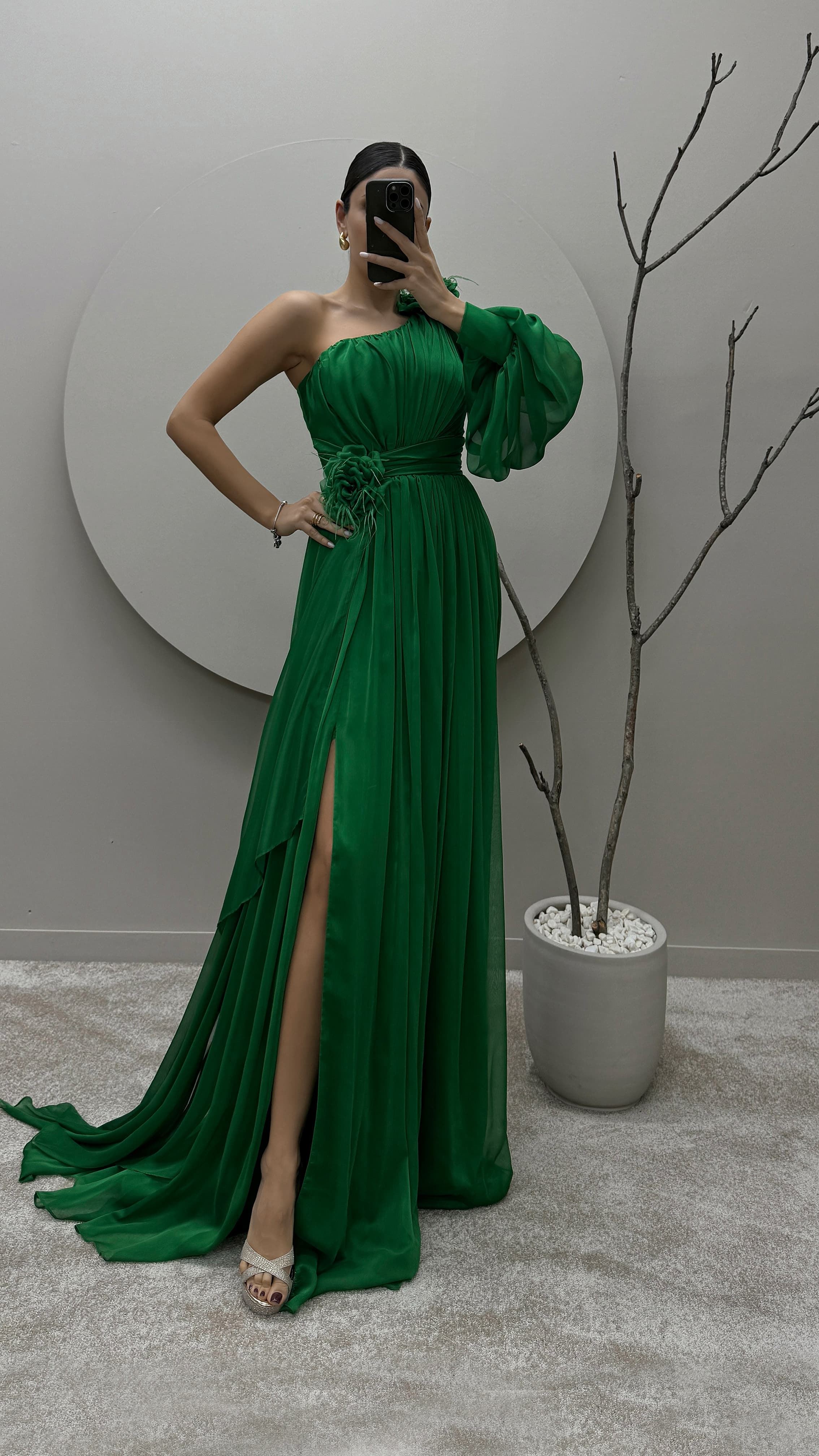 SINGLE SLEEVE SHOULDER AND WAIST ROSE DETAIL DESIGN DRESS
